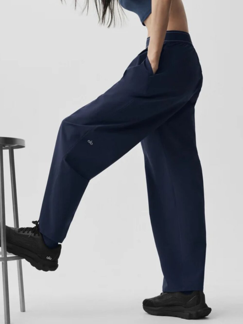 Alo Yoga Suit Up Navy Blue Trouser NWT (Regular 30" Inseam)⛅🧘🏻 - Picture 4 of 8
